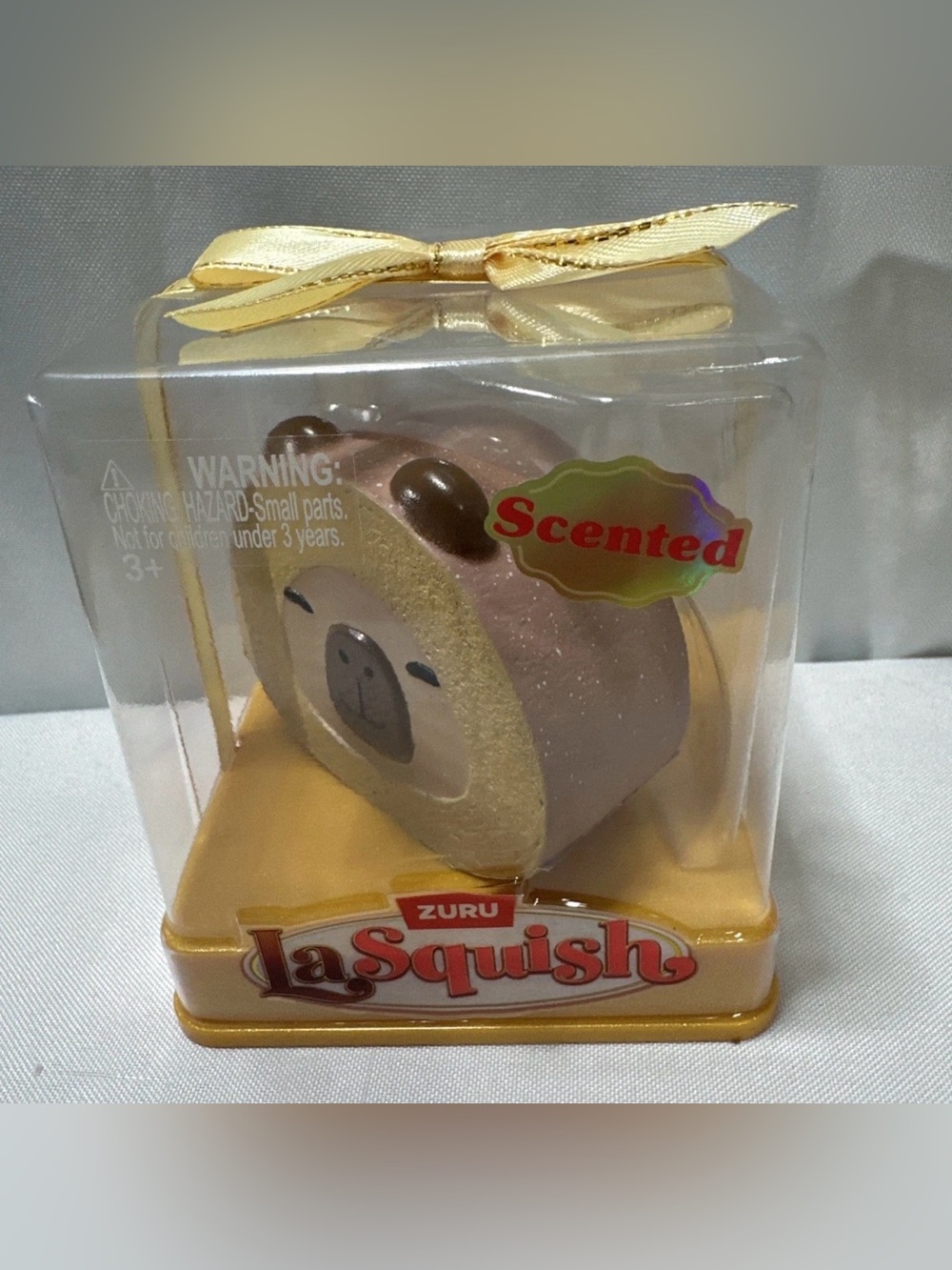 Zuru La Squish Slow Rise Scented Squishy Toy - Capybara Toast Swiss Roll NEW
